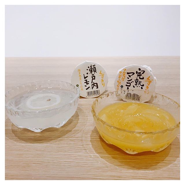 .本日の暑さ。最強です。梅雨？って考えてしまうほど、、冷たいもの、涼しげなもの。食べたいなーなんて。.のどごしすっきり。冷やして食べると◎くずきりおすすめです！くずを食べ終わったら残りはジュースとしてなんだか得した気分♡.#くずきり #涼菓子#伊藤軒#暑さ対策#hausmatsue #島根 #松江